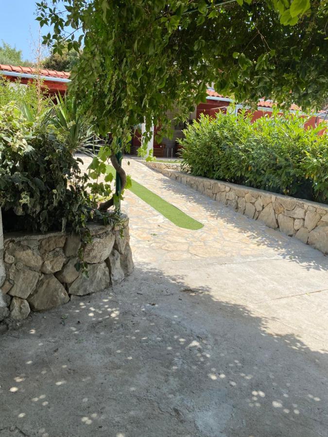 Villa D'Amante Klis Exterior photo